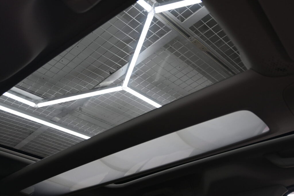 2023年モデル シトロエン ベルランゴ シャイン 使い勝手の良い1台