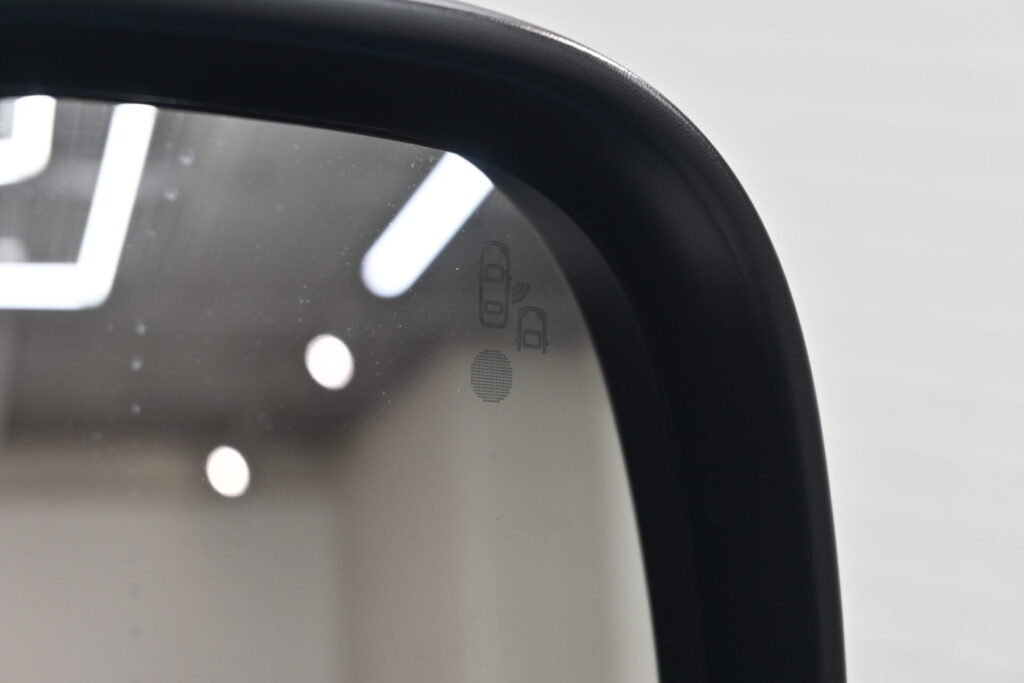 シトロエン ベルランゴ トリコ 実用性高いミニバンで日々の移動も快適