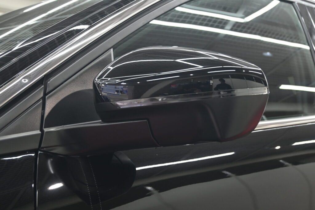 プジョー 3008 GT ブルーHDi 上質な装備と安心感が魅力の輸入中古SUV