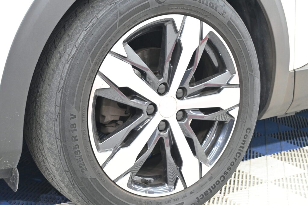 プジョー 5008 クロスシティ ブルーHDi 上質な輸入中古SUVのご紹介