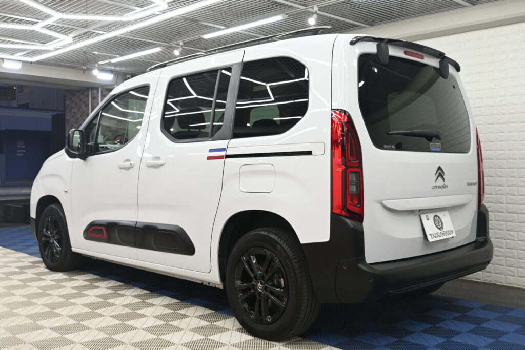 シトロエン ベルランゴ トリコ 実用性高いミニバンで日々の移動も快適